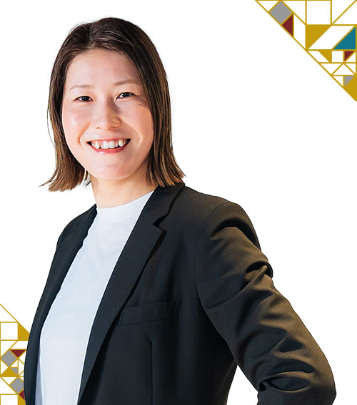 山根 恵里奈