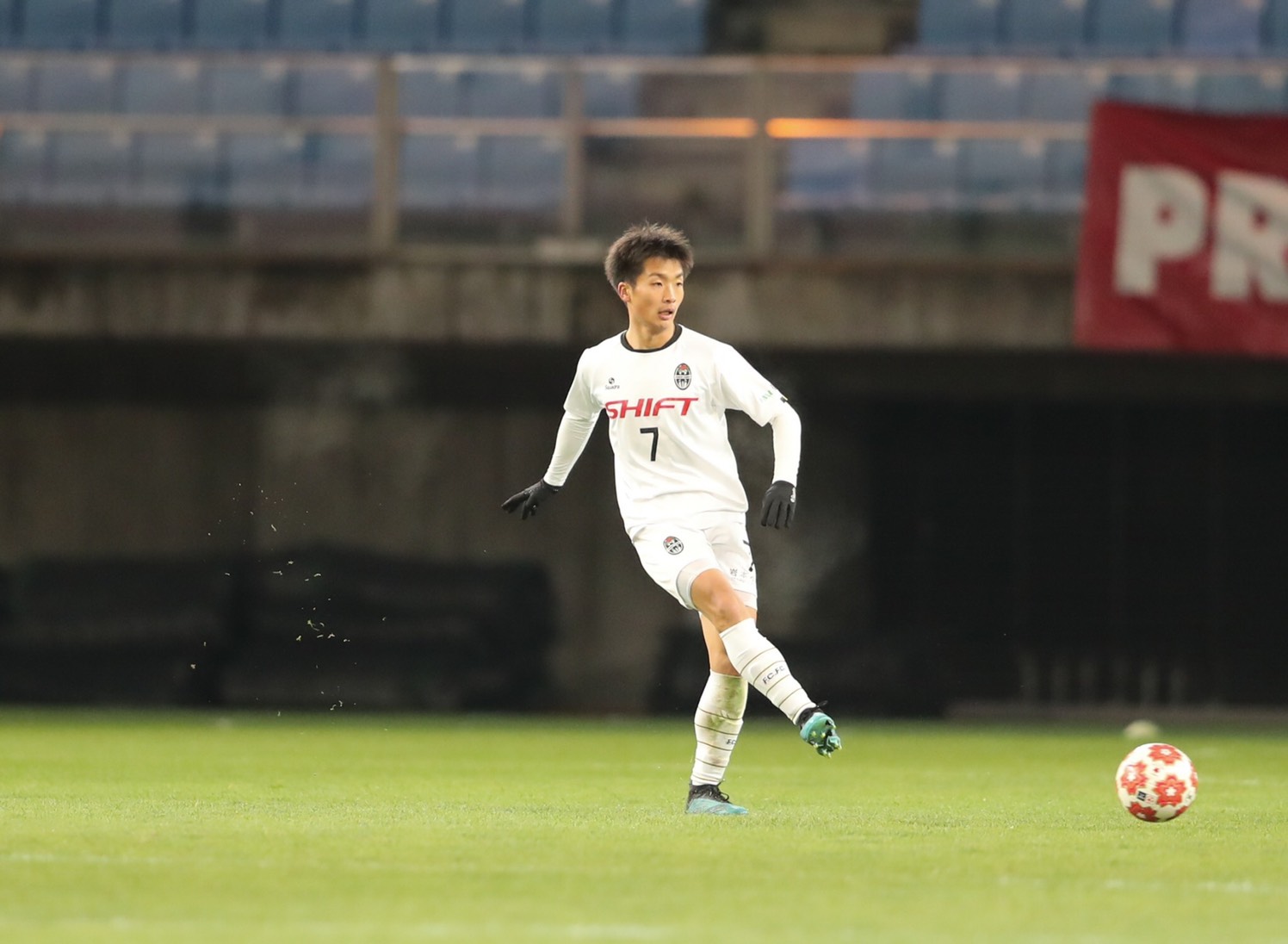 7 曽我 大地 Daichi Soga 福山シティフットボールクラブ 公式ウェブサイト