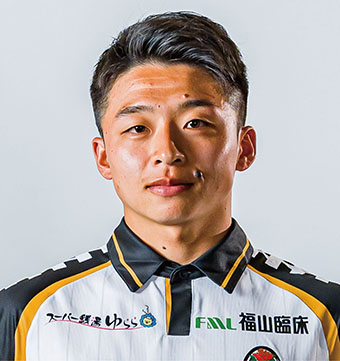 青木 駿汰